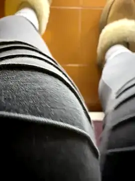 Snapshot of Wet-Pussycat chatting on December 2, 2025, 4:35 pm Wet-Pussycat online show from December 2, 2025, 4:35 pm