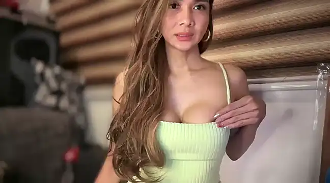 Snapshot of bigsurpriseforyou chatting on January 5, 2025, 5:20 pm bigsurpriseforyou online show from January 5, 2025, 5:20 pm