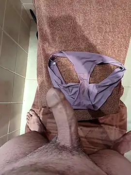 domjoab online show from December 16, 2025, 11:43 pm