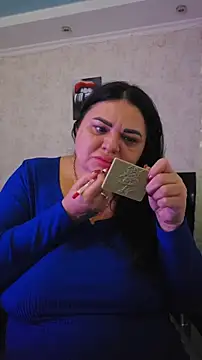 littleRikka online show from January 6, 2026, 8:18 am