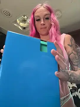  Rapunzel  online show from October 28, 2025, 6:54 pm