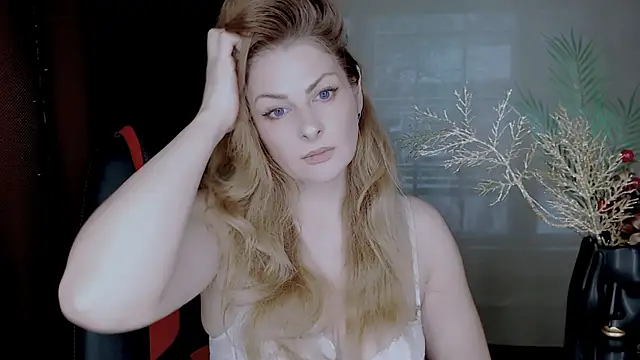 Eleonores online show from December 22, 2025, 5:15 am