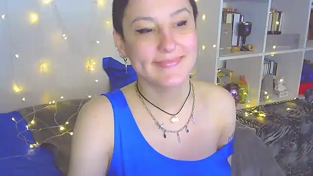 Snapshot of MartaBounty chatting on December 1, 2024, 5:02 pm MartaBounty online show from December 1, 2024, 5:02 pm