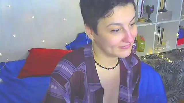Snapshot of MartaBounty chatting on December 26, 2024, 2:44 am MartaBounty online show from December 26, 2024, 2:44 am