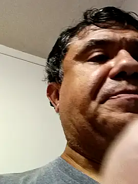 Wilwildwestone420 online show from April 19, 2026, 1:27 am