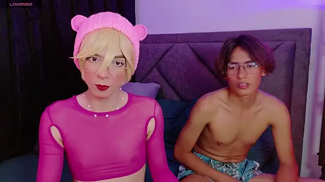 Snapshot of david_blue1 chatting on November 16, 2025, 2:17 am david blue1 online show from November 16, 2025, 2:17 am