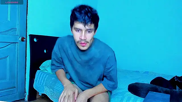 Dimitrixxx   online show from May 28, 2026, 1:58 am