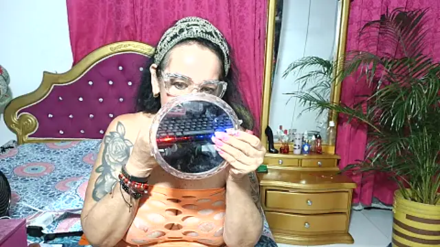 big boobsmature online show from October 10, 2025, 9:41 am