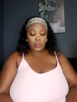 SWEETDOLLY29XX online show from October 4, 2025, 3:37 am