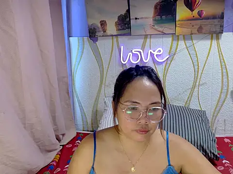 BURBERRY69 online show from March 17, 2026, 11:30 pm