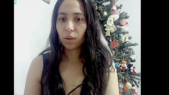 lizztaylor535 online show from December 9, 2024, 4:15 pm