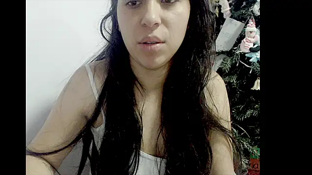 lizztaylor535 online show from December 17, 2024, 3:17 pm