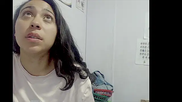 lizztaylor535 online show from March 10, 2025, 3:20 pm