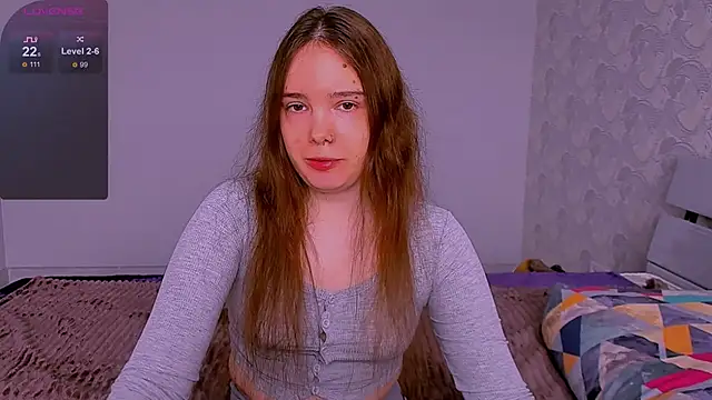 Janie JJ Curvie online show from May 18, 2026, 2:07 am