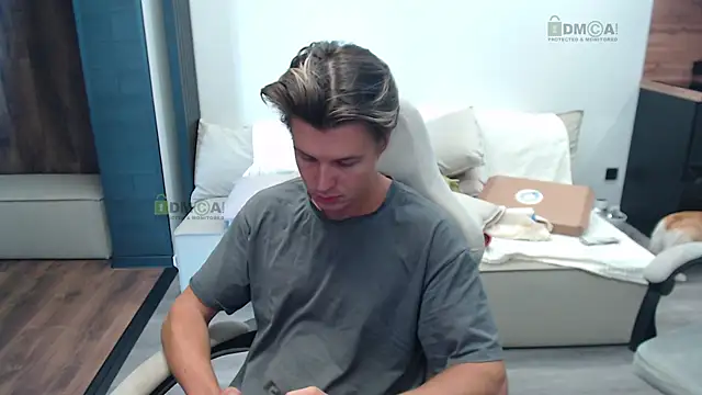 Snapshot of Sunny-Girl1 chatting on October 2, 2025, 8:21 am Sunny-Girl1 online show from October 2, 2025, 8:21 am