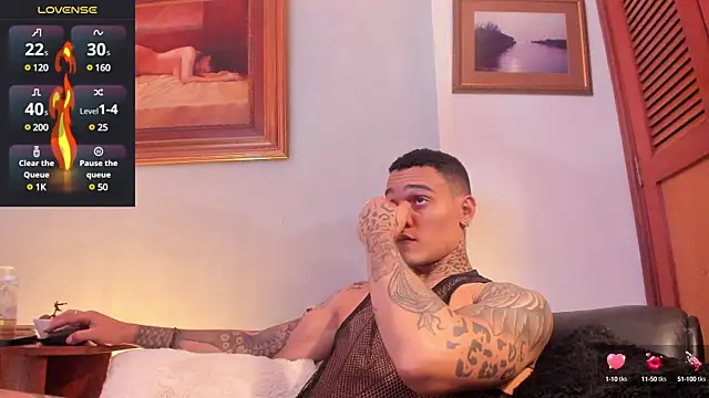 ImDominike online show from January 10, 2025, 10:36 pm