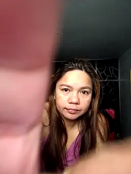 ambersmile online show from February 14, 2025, 10:36 pm