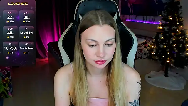 BiMolly online show from December 16, 2025, 1:21 am