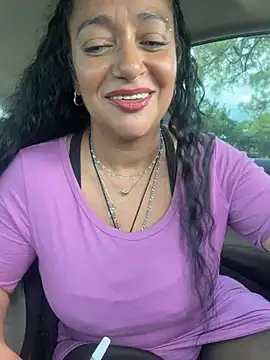 PichyPrettyPussy online show from August 8, 2026, 1:57 pm