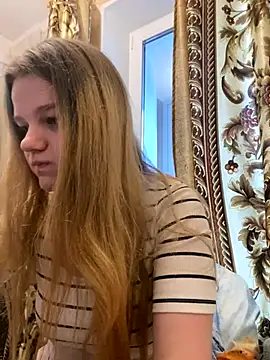 -MimmiLissa- online show from November 12, 2025, 10:48 am