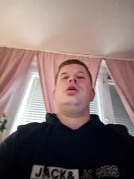 Milda121 online show from November 13, 2025, 7:29 am