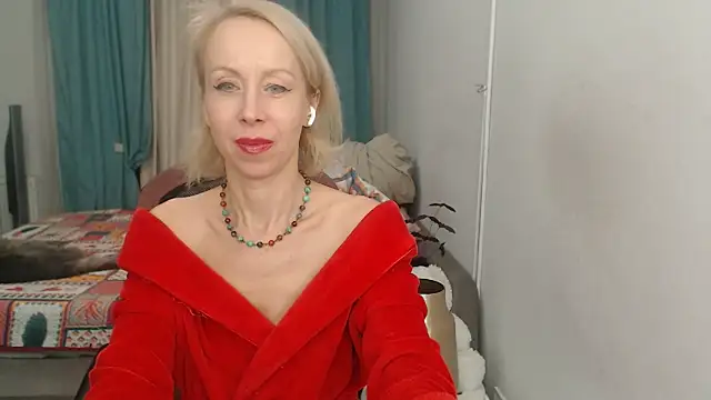 LuxuryNika online show from October 30, 2025, 3:57 pm