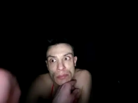 Snapshot of malpka25 chatting on February 12, 2026, 5:02 am malpka25 online show from February 12, 2026, 5:02 am