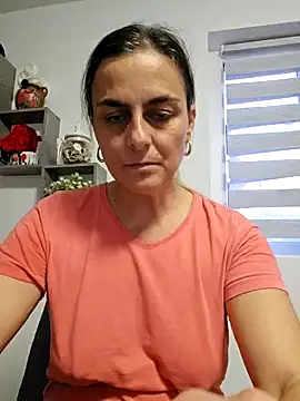 Snapshot of IsabelleCraft chatting on March 16, 2025, 4:23 pm IsabelleCraft online show from March 16, 2025, 4:23 pm