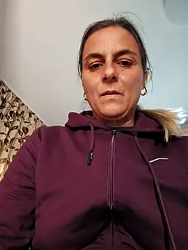 Snapshot of IsabelleCraft chatting on March 21, 2025, 3:02 pm IsabelleCraft online show from March 21, 2025, 3:02 pm