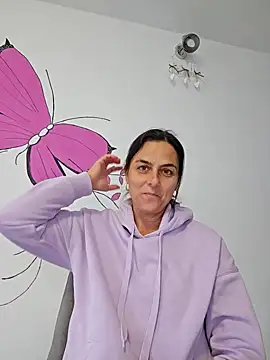 Snapshot of IsabelleCraft chatting on September 26, 2025, 11:47 am IsabelleCraft online show from September 26, 2025, 11:47 am