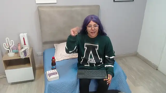 valevicious online show from October 7, 2025, 5:32 pm