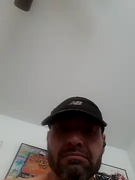 Snapshot of hottie212@xh chatting on December 7, 2024, 5:31 pm hottie212xh online show from December 7, 2024, 5:31 pm