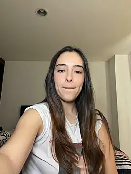 swrennn19 online show from October 25, 2025, 3:51 pm