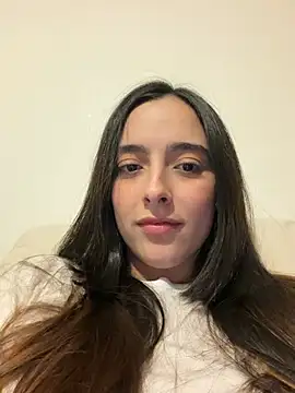 swrennn19 online show from June 27, 2026, 2:16 am