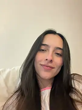 swrennn19 online show from July 4, 2026, 8:48 pm