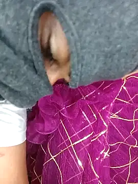 INDIANDESIMATURE online show from April 2, 2026, 9:51 am