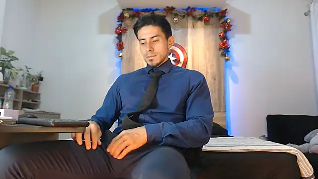 Andrew 4  online show from December 23, 2025, 5:16 am