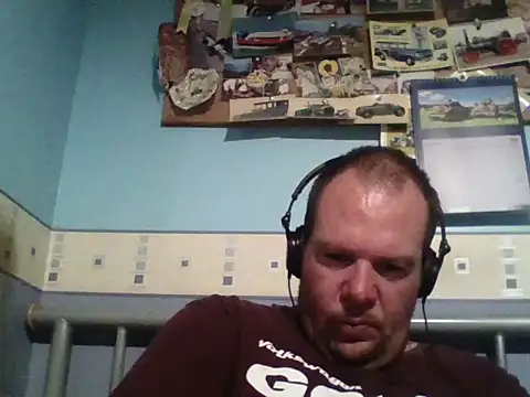 Snapshot of thickdick12331 chatting on October 17, 2025, 9:06 pm thickdick12331 online show from October 17, 2025, 9:06 pm