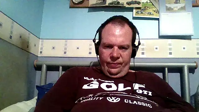 Snapshot of thickdick12331 chatting on November 24, 2025, 10:09 pm thickdick12331 online show from November 24, 2025, 10:09 pm