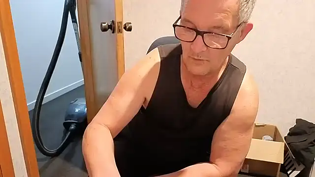 Snapshot of bigballnz chatting on October 18, 2025, 9:10 am bigballnz online show from October 18, 2025, 9:10 am