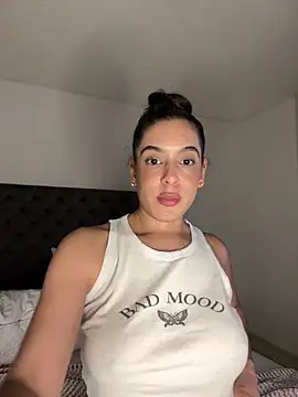 kamivolkano online show from March 23, 2025, 3:54 am