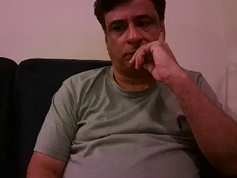 desipapaxxx online show from February 7, 2025, 6:45 pm