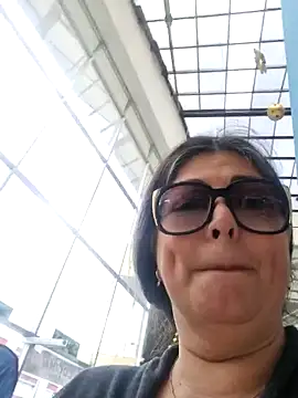 emma tour online show from December 9, 2024, 2:28 pm