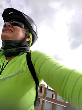 emma tour online show from December 12, 2024, 3:16 pm