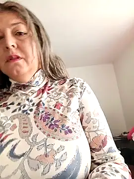 emma tour online show from October 2, 2025, 3:41 pm