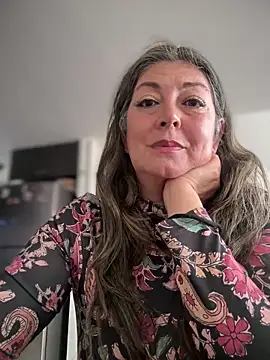 emma tour online show from February 3, 2026, 5:40 pm