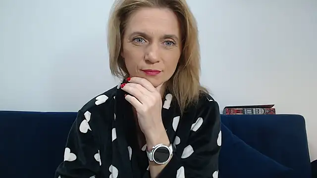 MysticCreature online show from January 13, 2026, 6:29 am