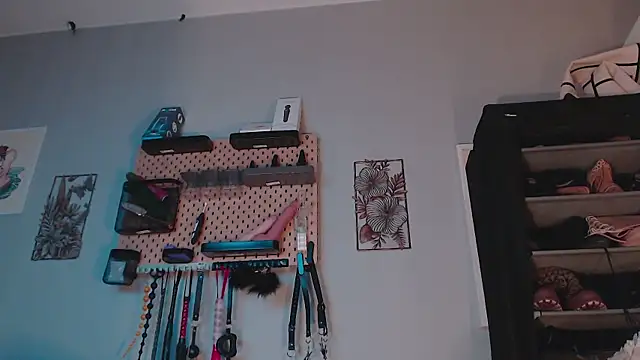 Snapshot of barbarah_ chatting on March 7, 2025, 10:24 am barbarah online show from March 7, 2025, 10:24 am