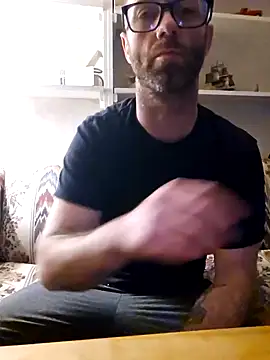 Snapshot of Cooking_Cristal chatting on December 3, 2024, 10:18 pm Cooking Cristal online show from December 3, 2024, 10:18 pm