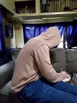 Snapshot of Cooking_Cristal chatting on December 21, 2024, 7:38 pm Cooking Cristal online show from December 21, 2024, 7:38 pm